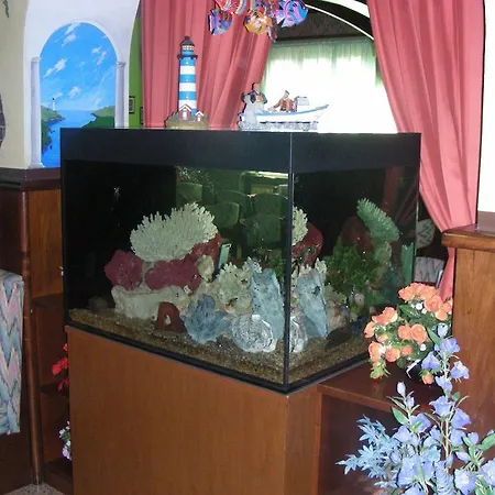 Filippo Hotel 2*